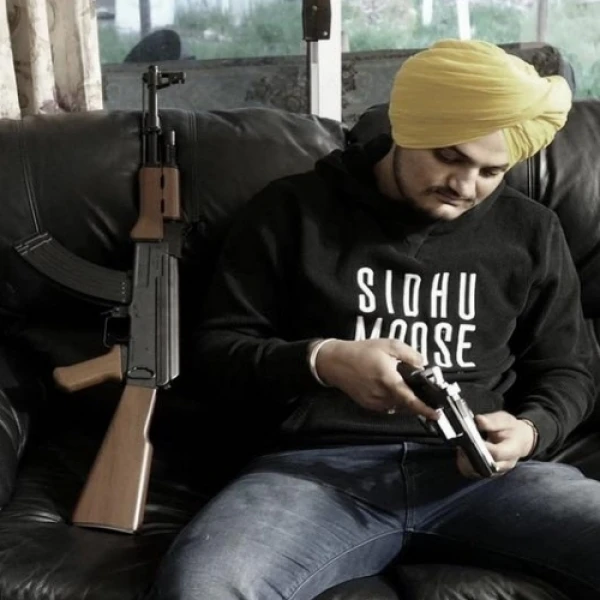 Download Capsule Daleri De by Sidhu Moose Wala top 100 mp3 song